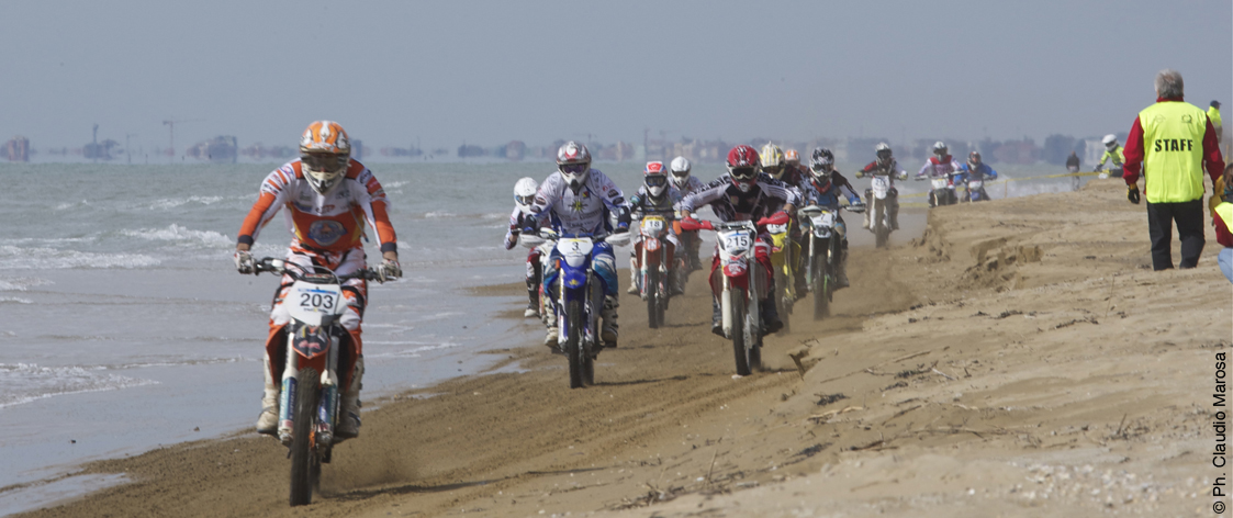 Bibione SandXtreme Challenge 2012 SE12 Bibione Beach Motor Race Image01